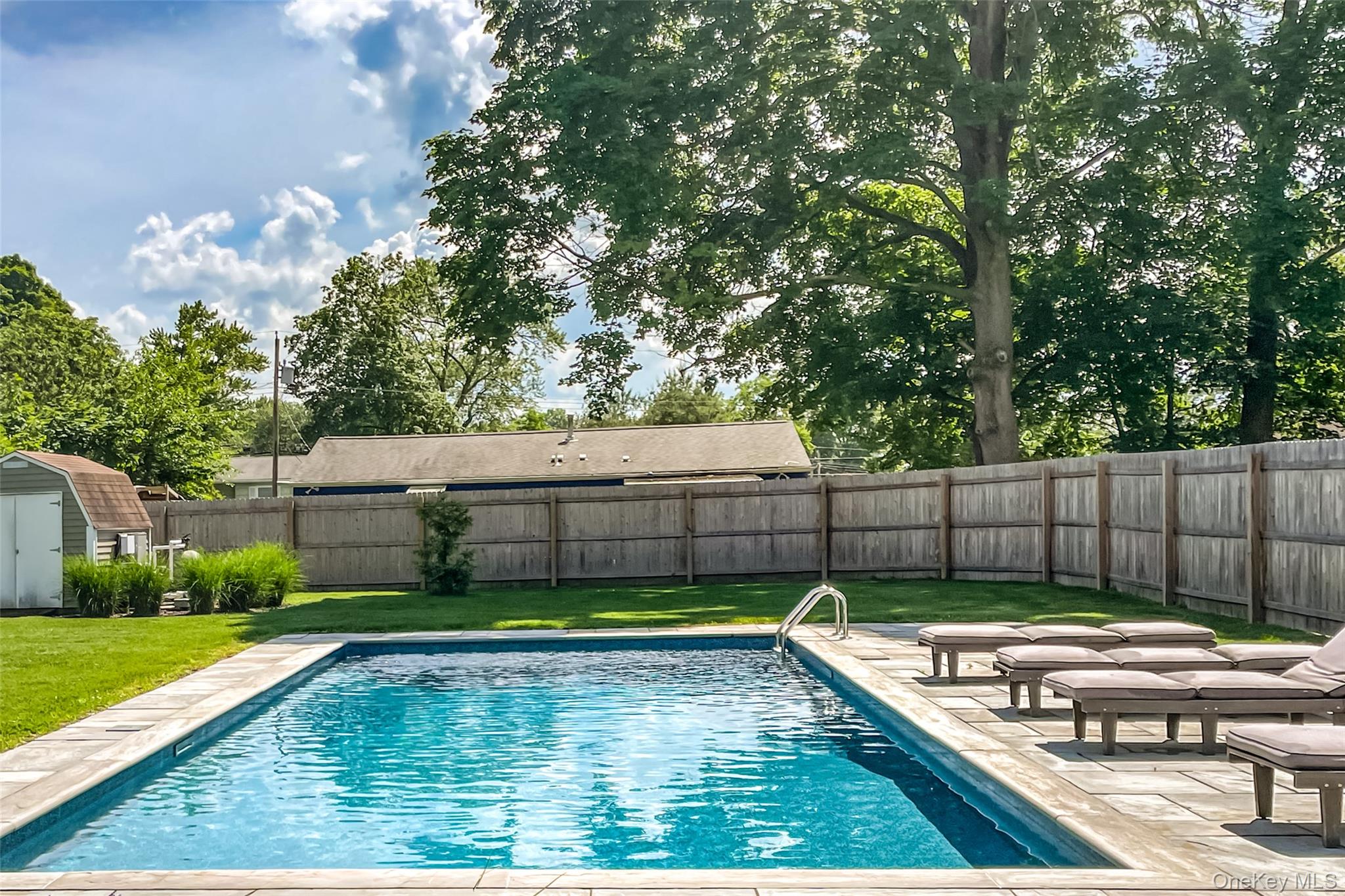 831 WOLCOTT Avenue – For Sale photo 47