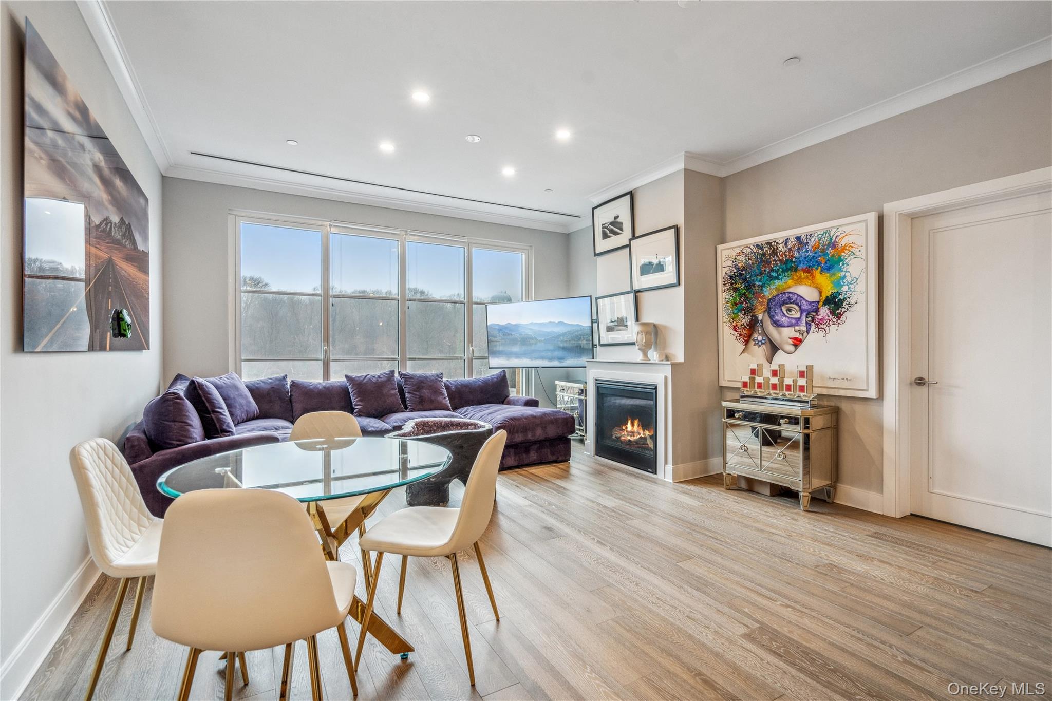 100 Garvies Point Road, Unit 1327 photo 9