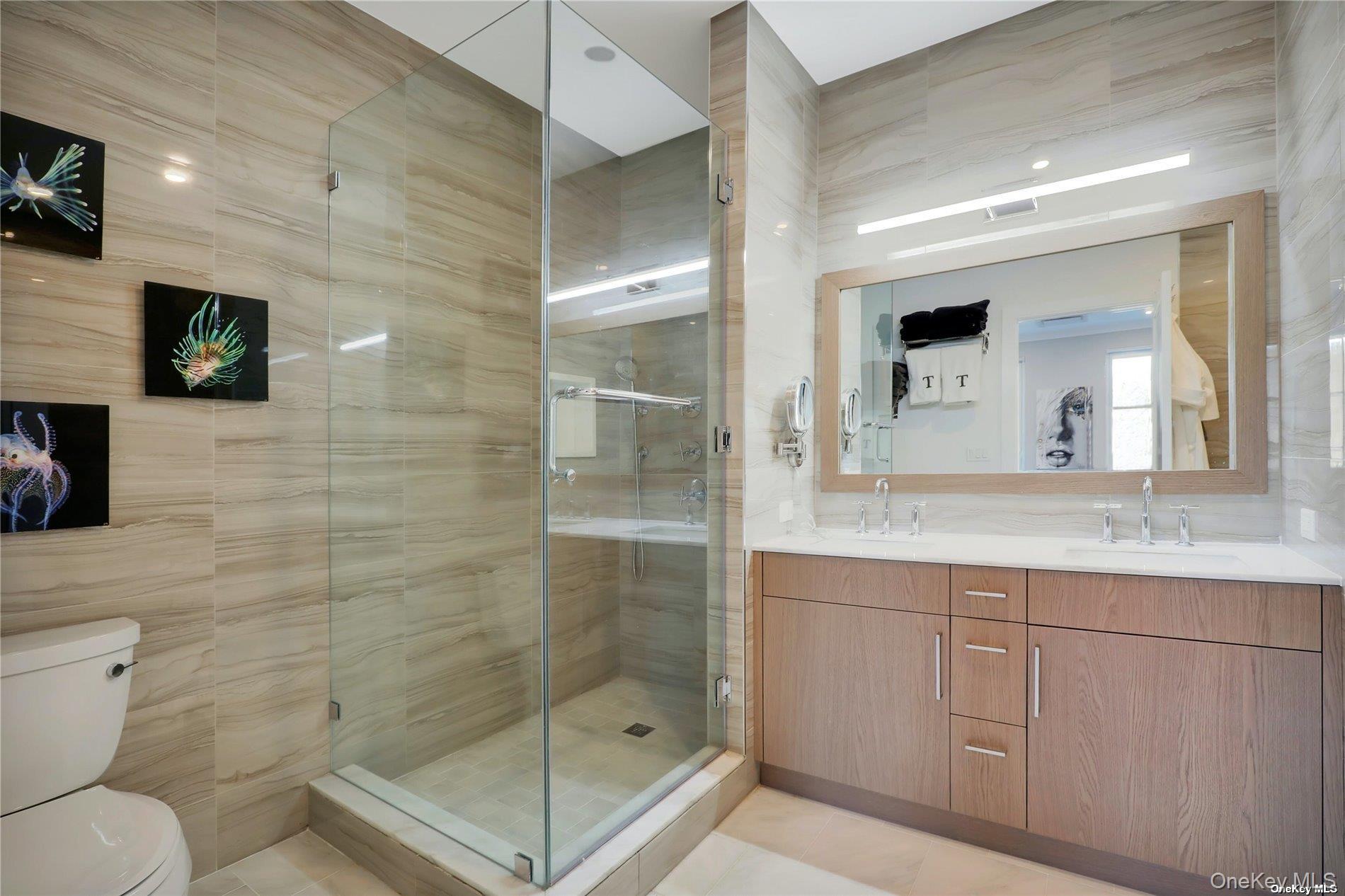 100 Garvies Point Road, Unit 1327 photo 18