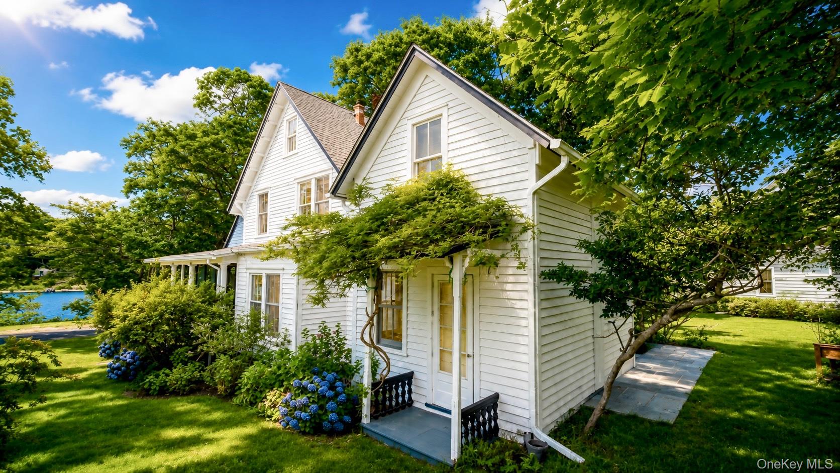 7 Locust Avenue – For Sale photo 4