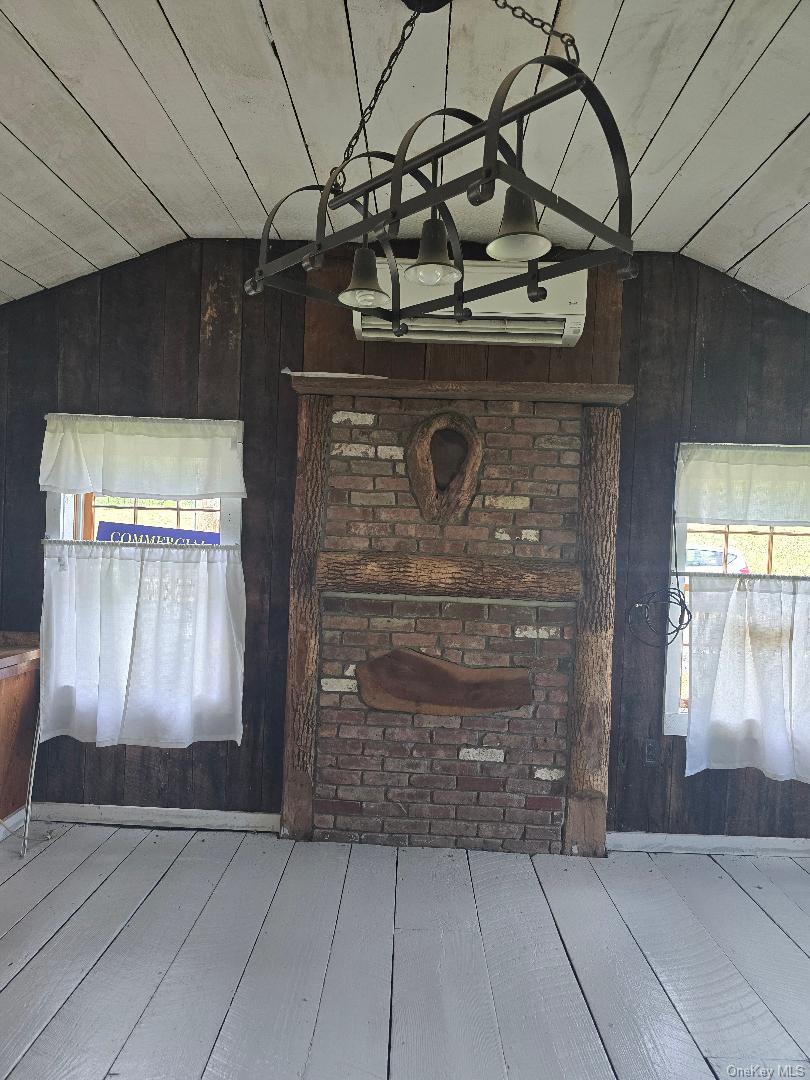 6437 Route 209 – For Sale photo 8