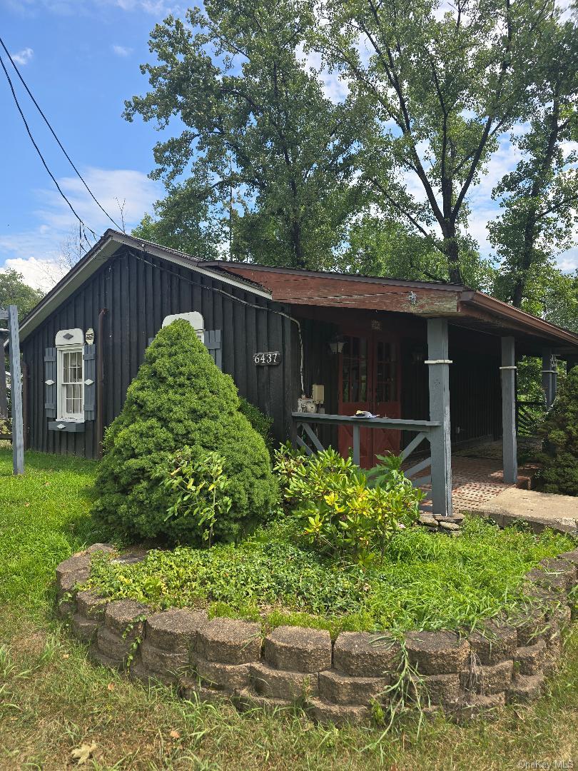 6437 Route 209 – For Sale