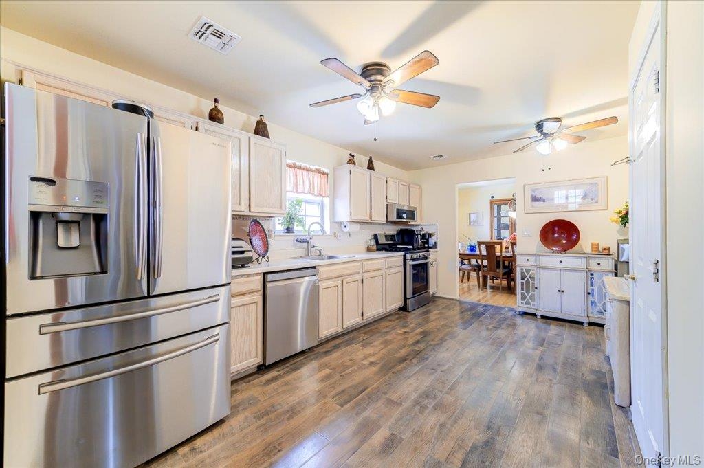 3 Emory Road – For Sale photo 12