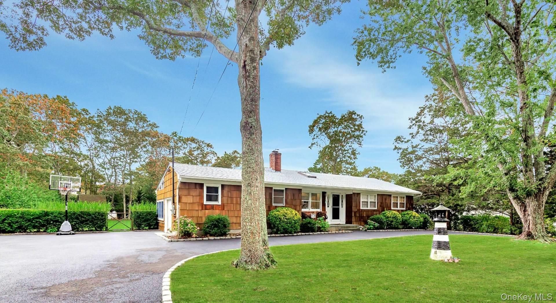 45 Sherwood Road – For Sale photo 2