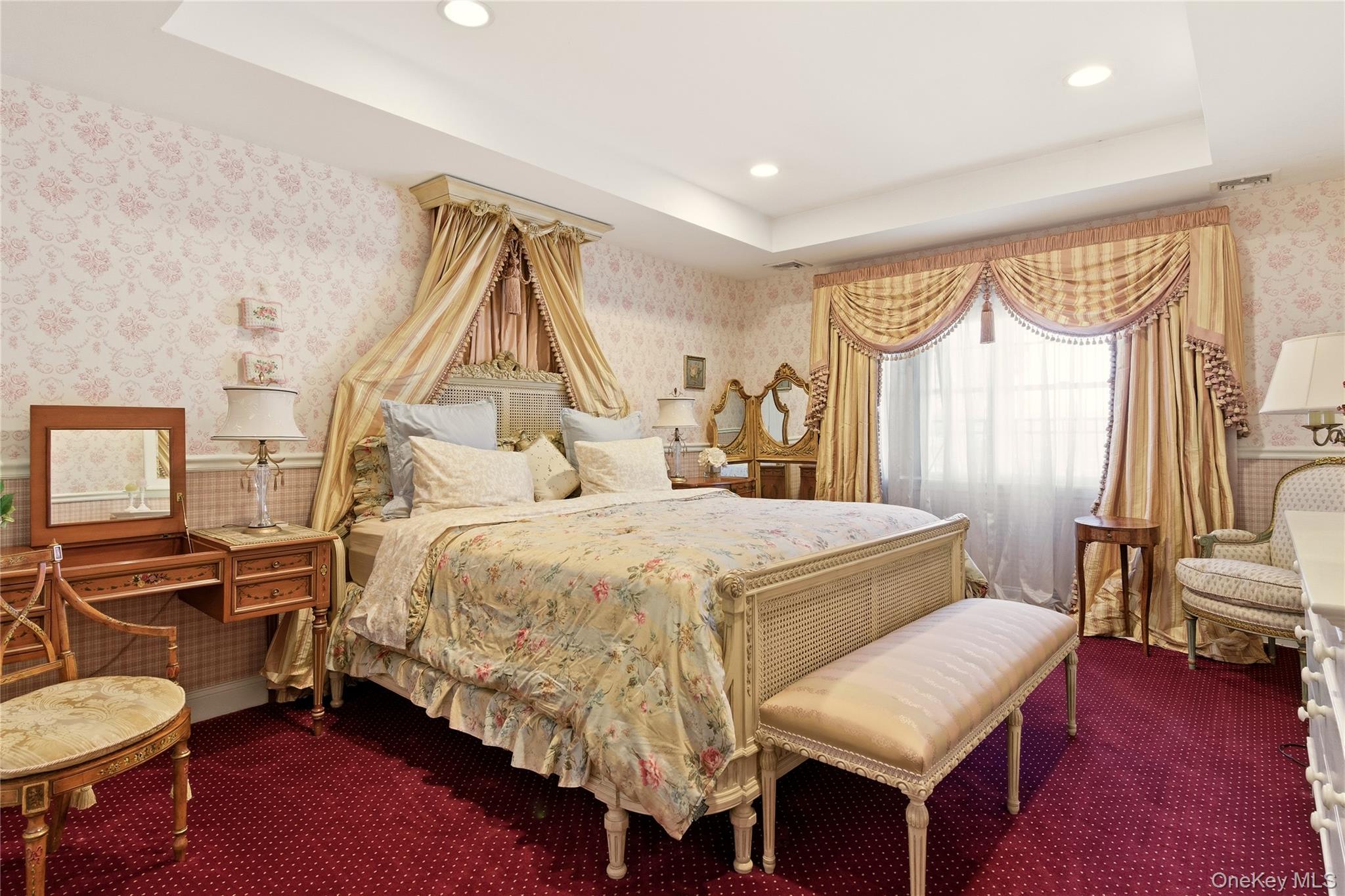 4 Peachtree Lane – For Sale photo 26