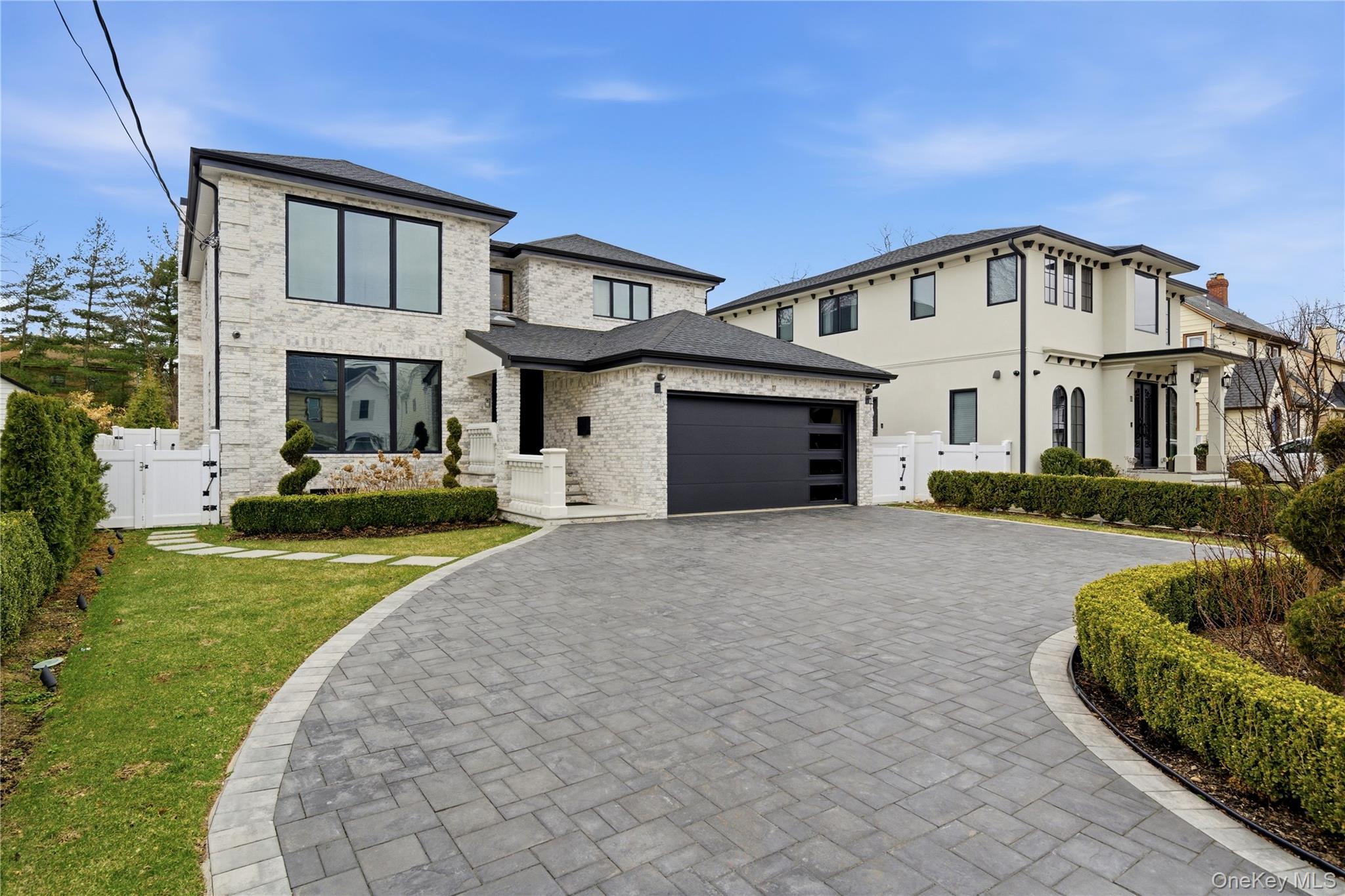 17 Garfield Place – For Sale photo 3