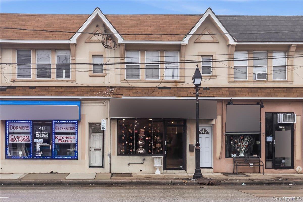 4213 Merrick Road – For Sale