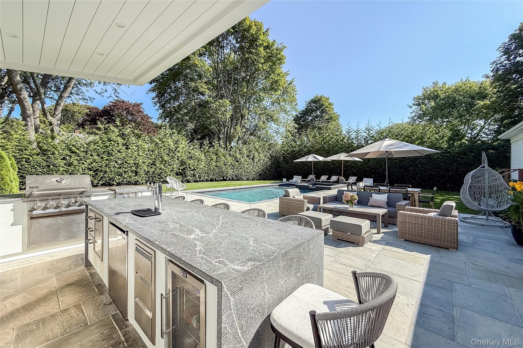 121 Ponquogue Avenue – For Rent photo 22