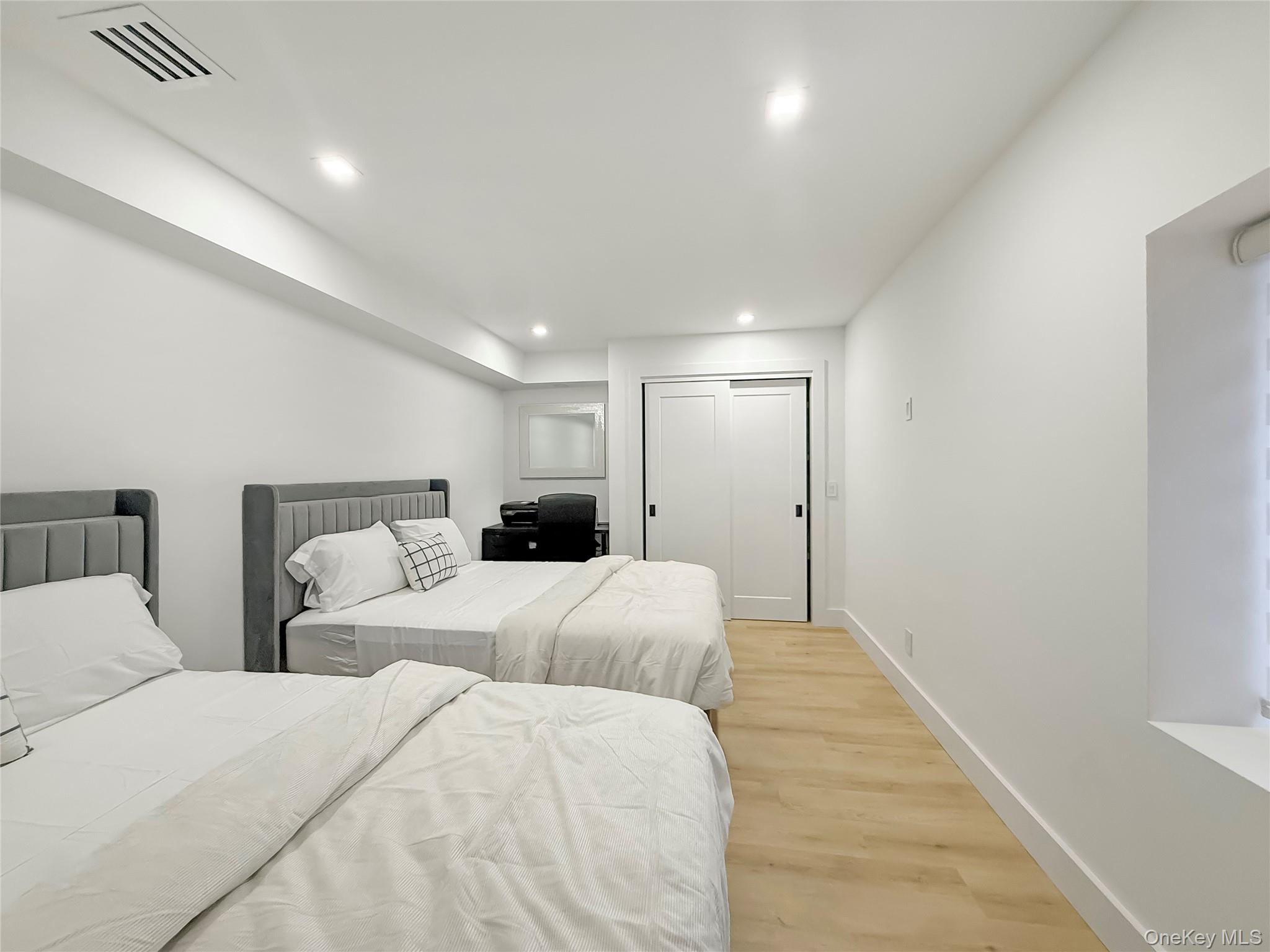 121 Ponquogue Avenue – For Rent photo 19