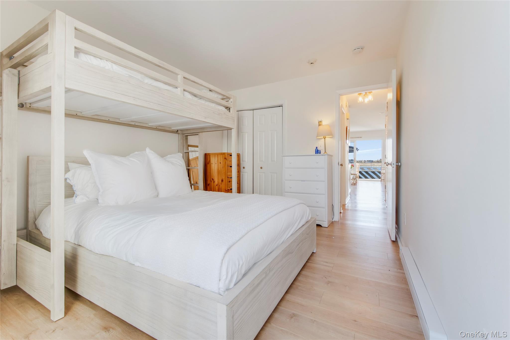 274 Dune Road, Unit 19 photo 8