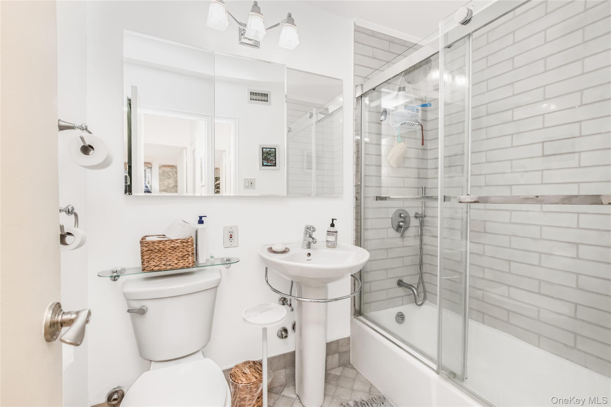 2500 Johnson Avenue, Unit 5F photo 10