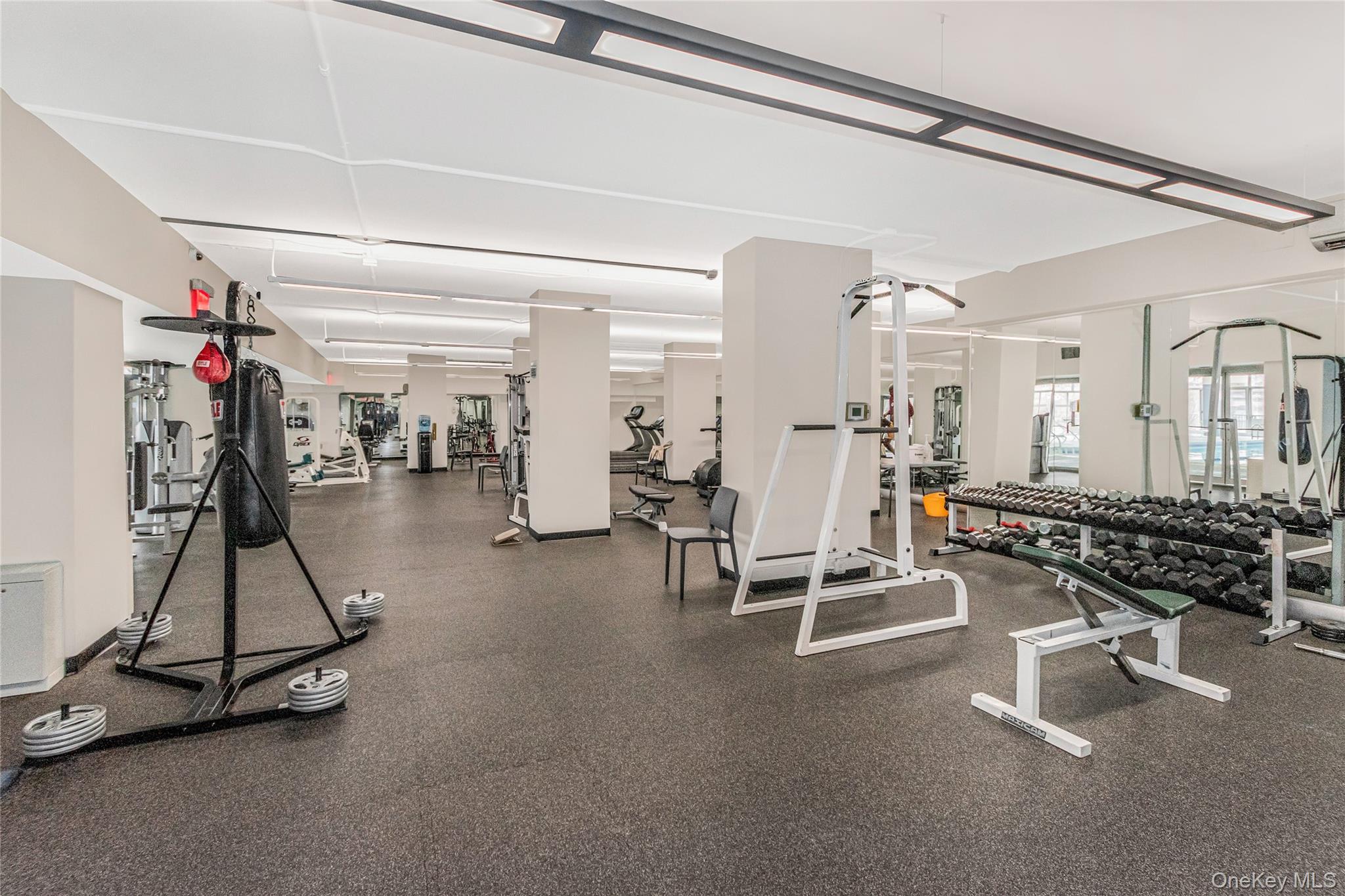 2500 Johnson Avenue, Unit 5F photo 15