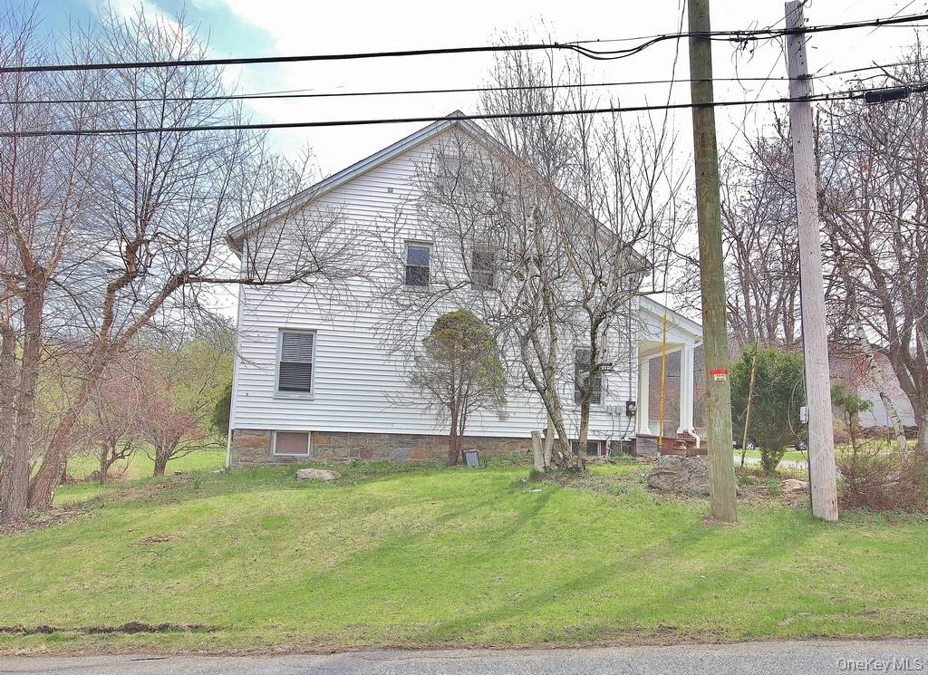 487 Black Meadow Road – For Sale photo 8