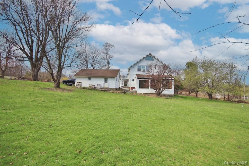 487 Black Meadow Road – For Sale photo 4