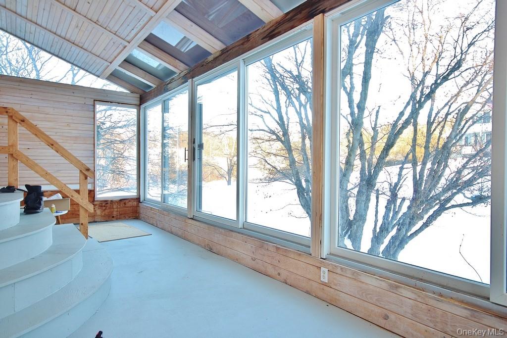 487 Black Meadow Road – For Sale photo 20