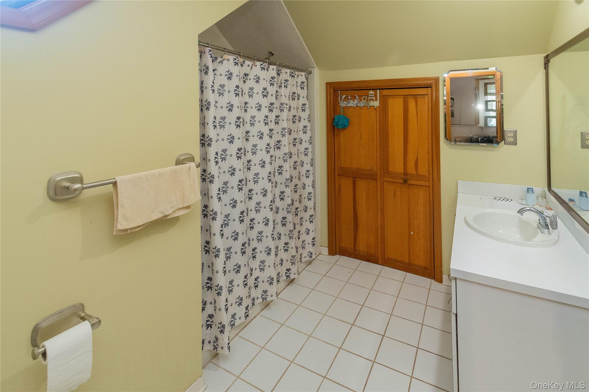 1 Far Horizons Drive – For Sale photo 21