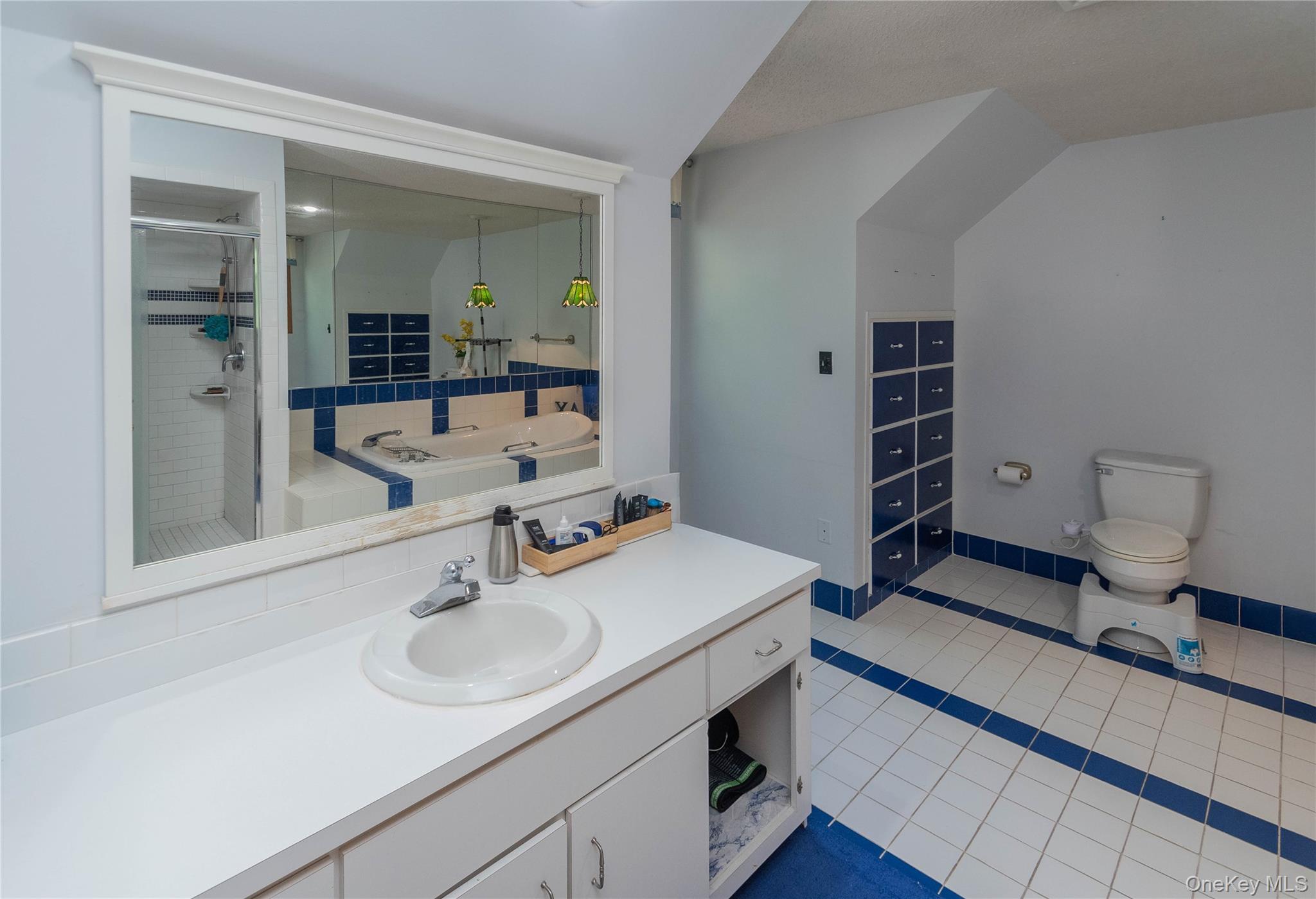 1 Far Horizons Drive – For Sale photo 26