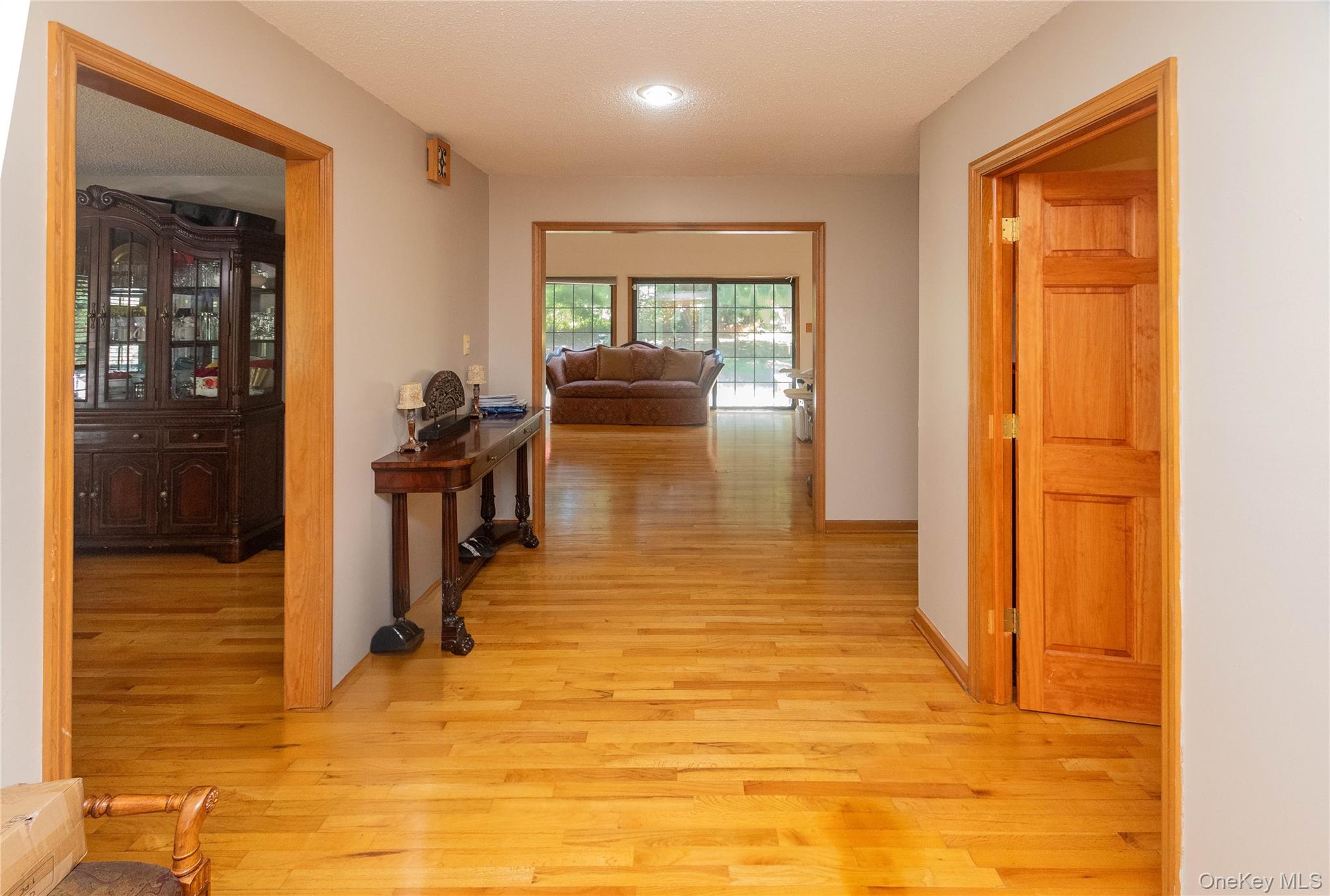 1 Far Horizons Drive – For Sale photo 4