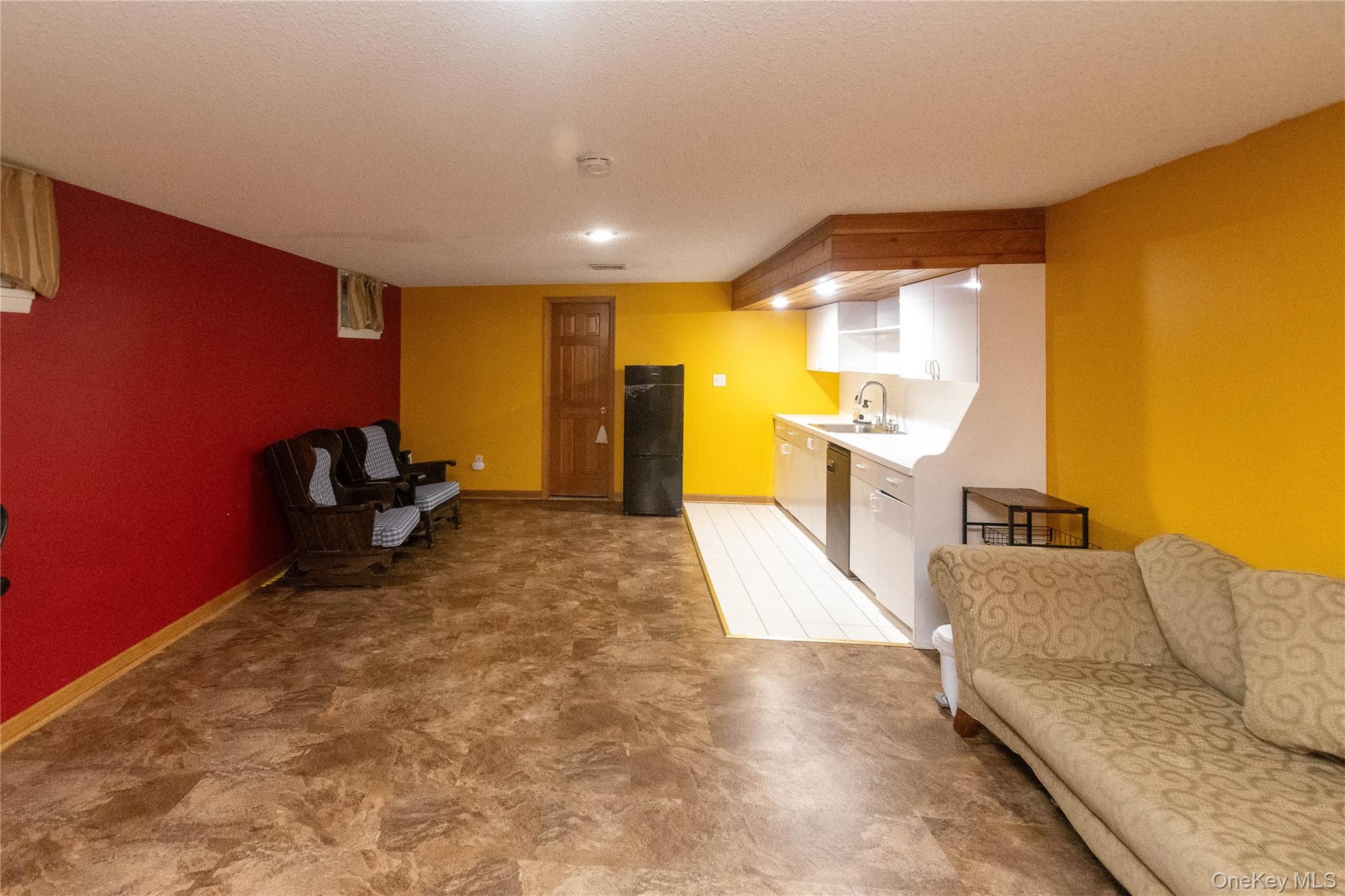 1 Far Horizons Drive – For Sale photo 32