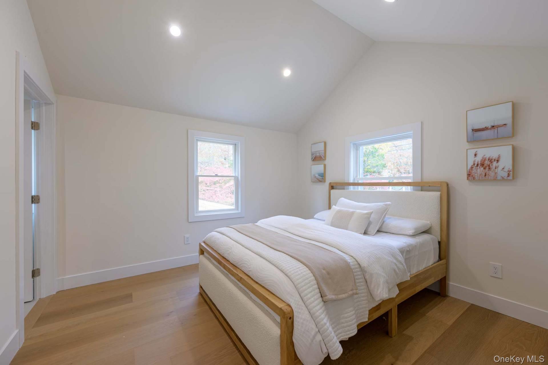28 Bay Avenue W – For Rent photo 9
