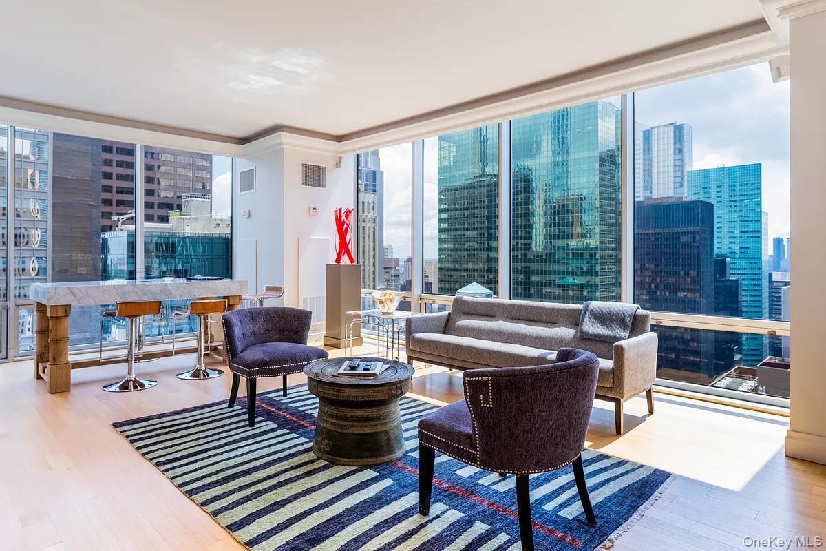 641 5th Avenue, Unit 33D