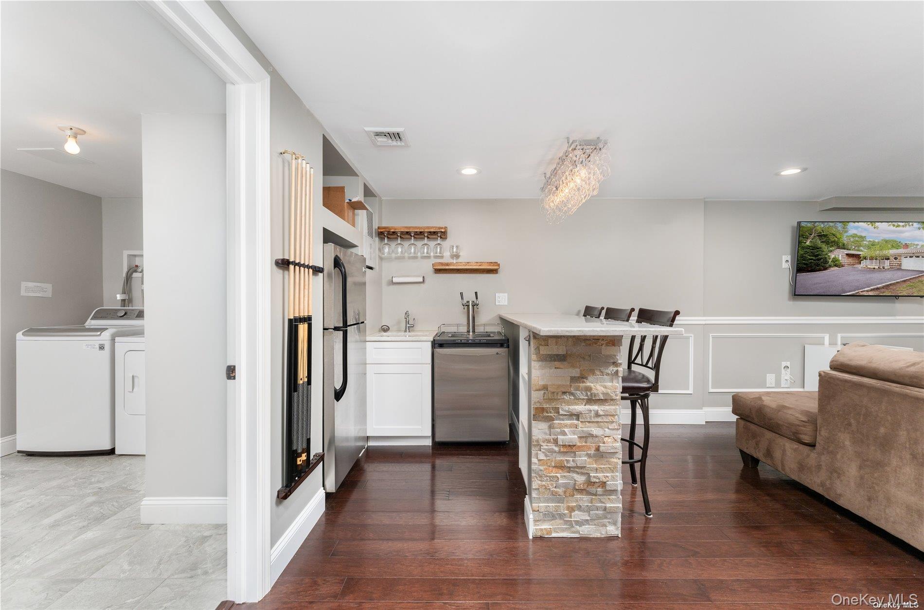 8 Wakeman Court – For Rent photo 21