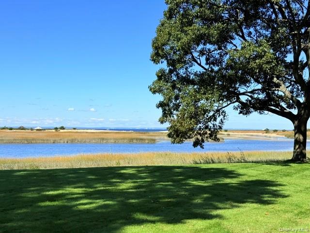 5 Shore Drive – For Sale photo 28