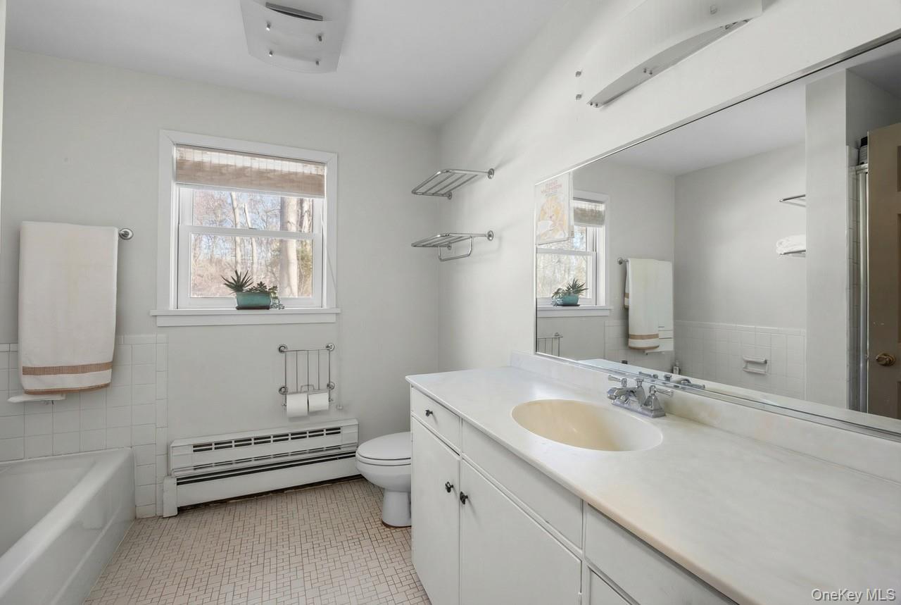 5 Shore Drive – For Sale photo 42