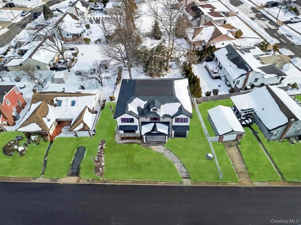 351 Concord Avenue – For Sale photo 39