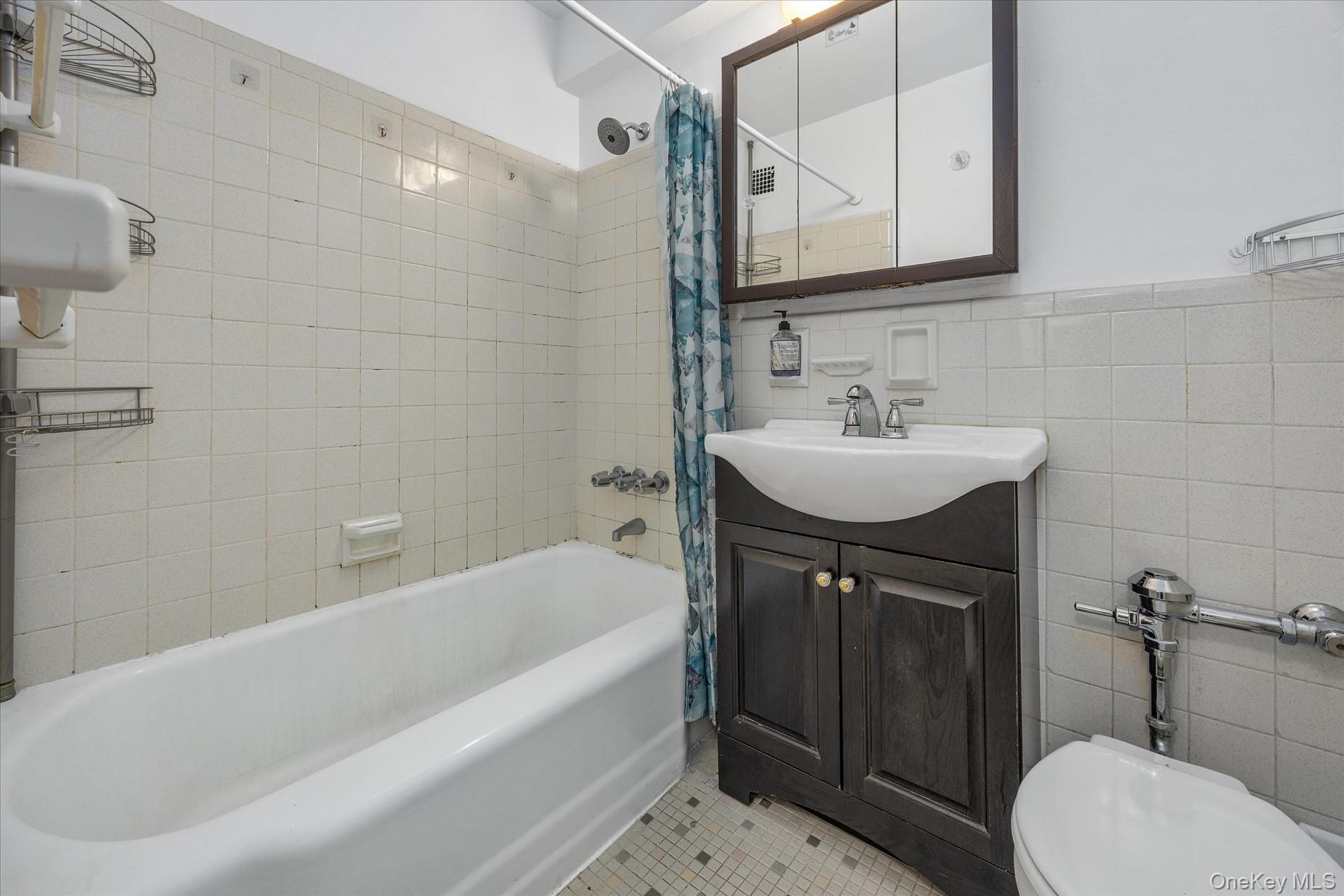39-76 57th Street, Unit 6E photo 11