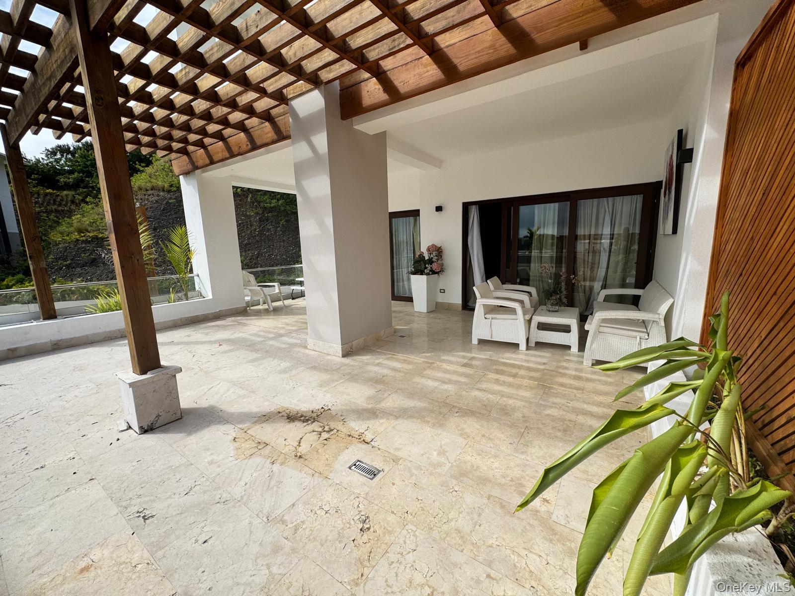 6M3F+32H Avenida Del Male, Unit Building # photo 3