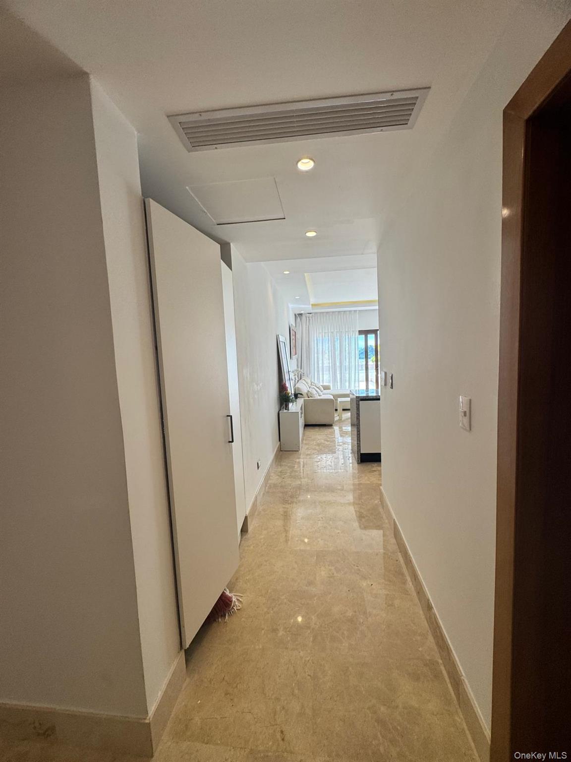 6M3F+32H Avenida Del Male, Unit Building # photo 7