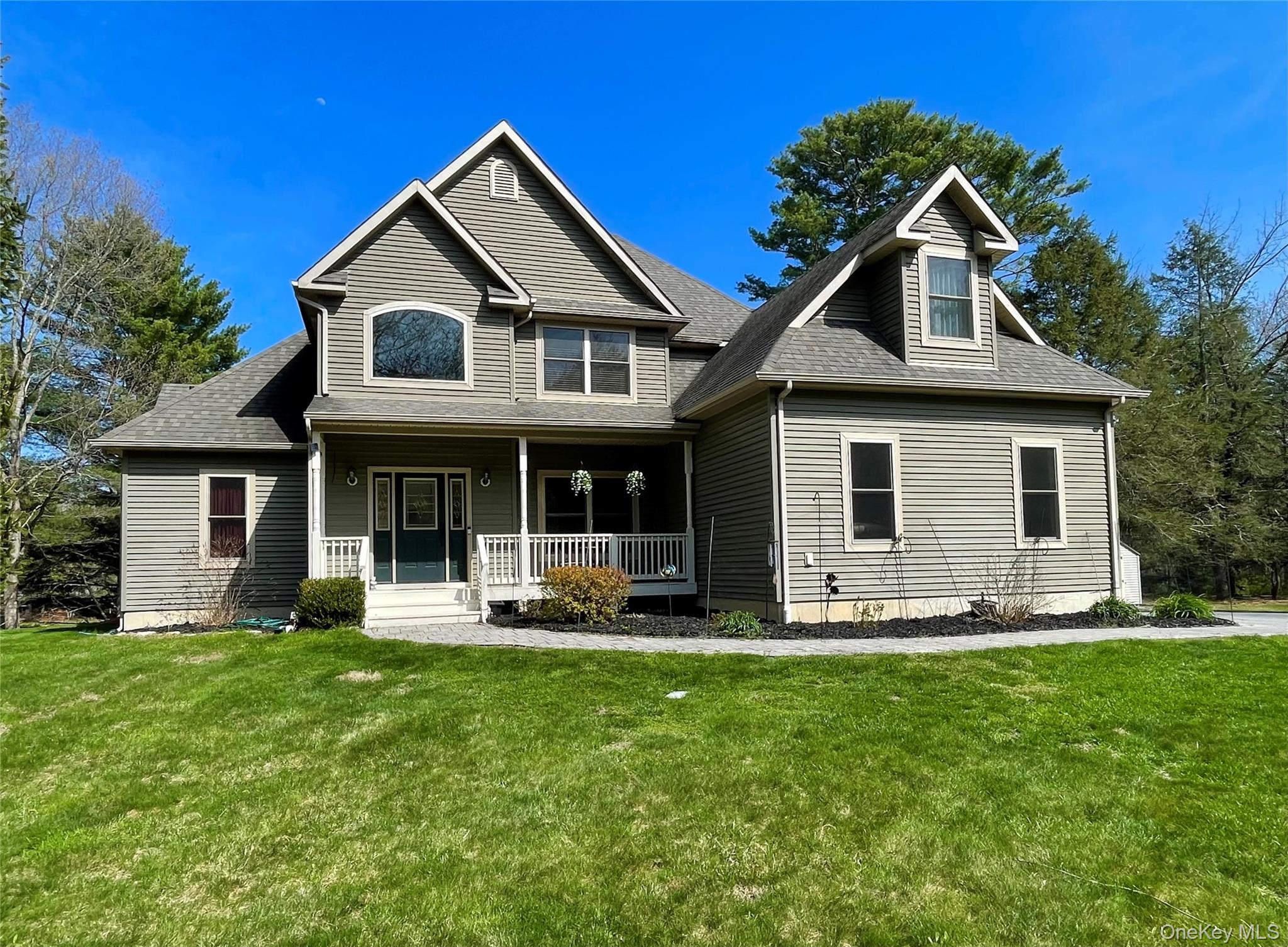 50 Meghan Court – For Sale photo 2