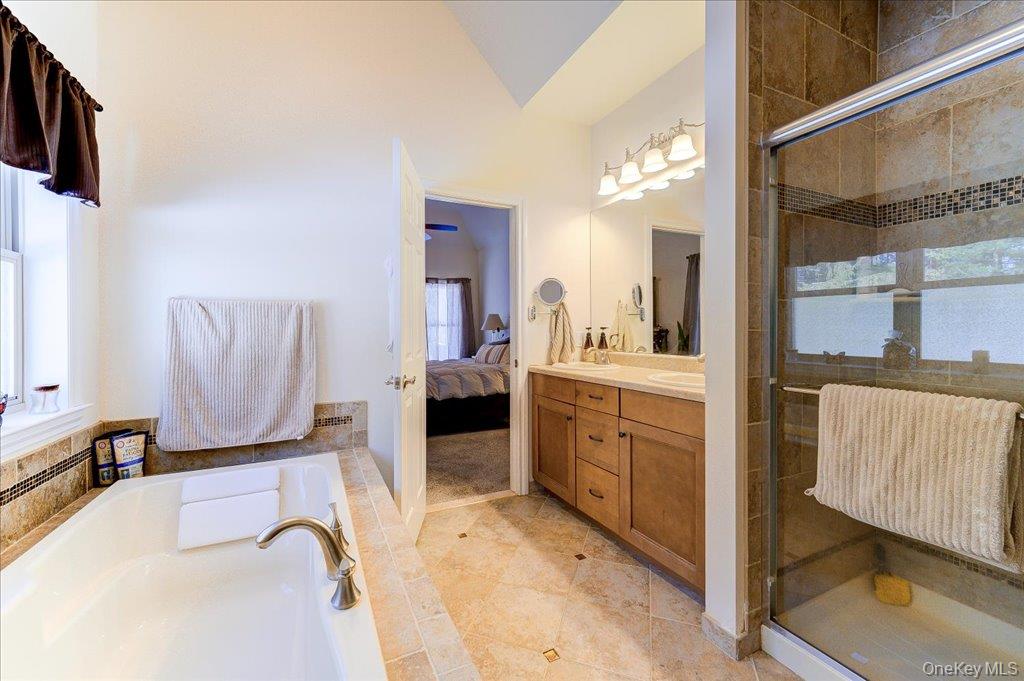 50 Meghan Court – For Sale photo 32