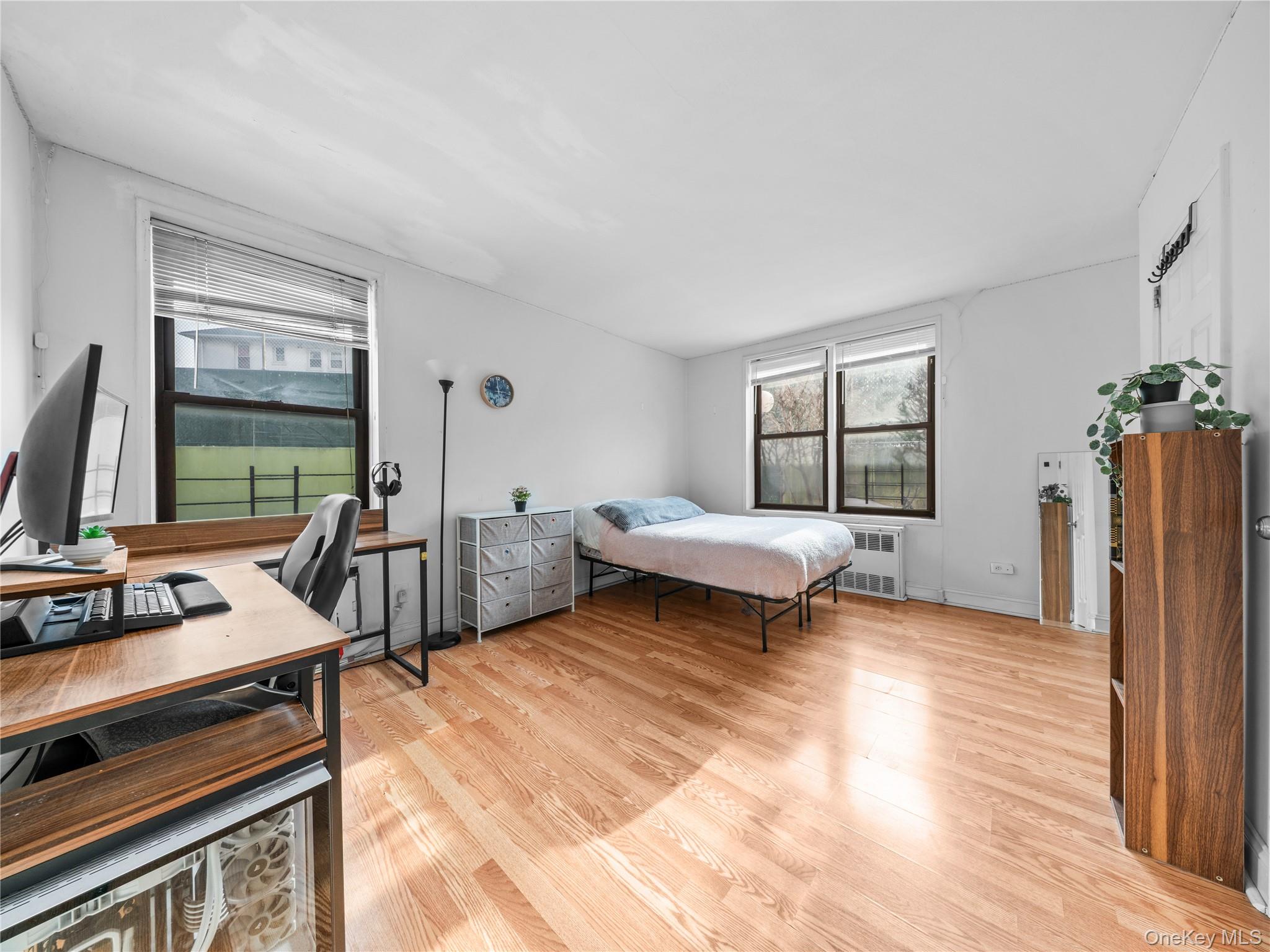 35-20 Leverich St, Unit 209 photo 12