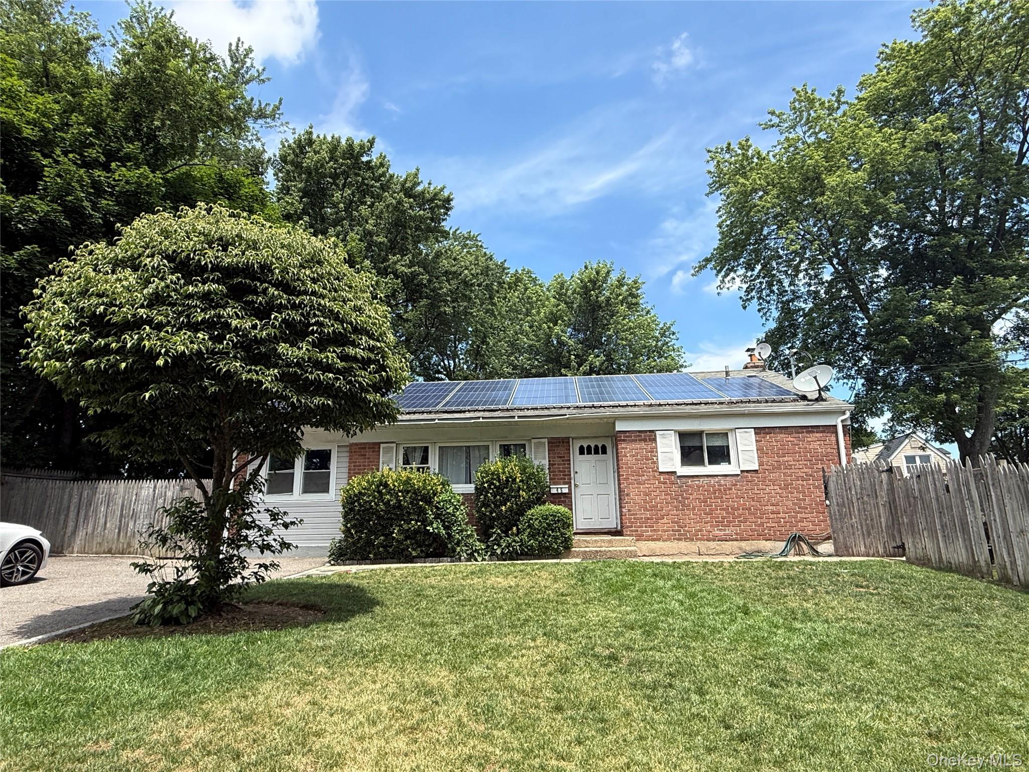 45 Oakley Drive – For Sale photo 3