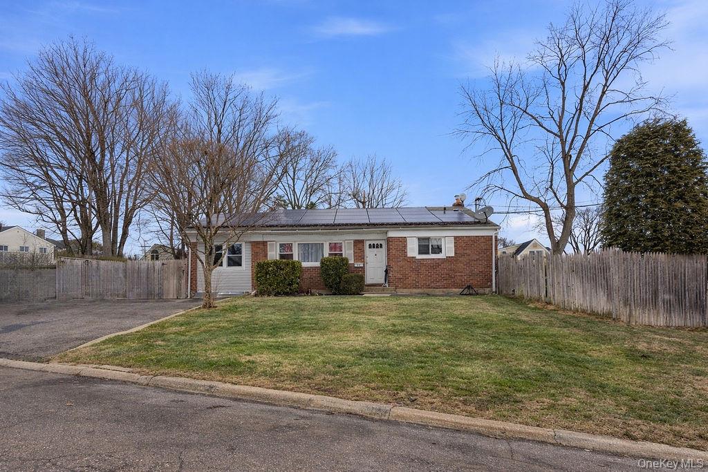 45 Oakley Drive – For Sale