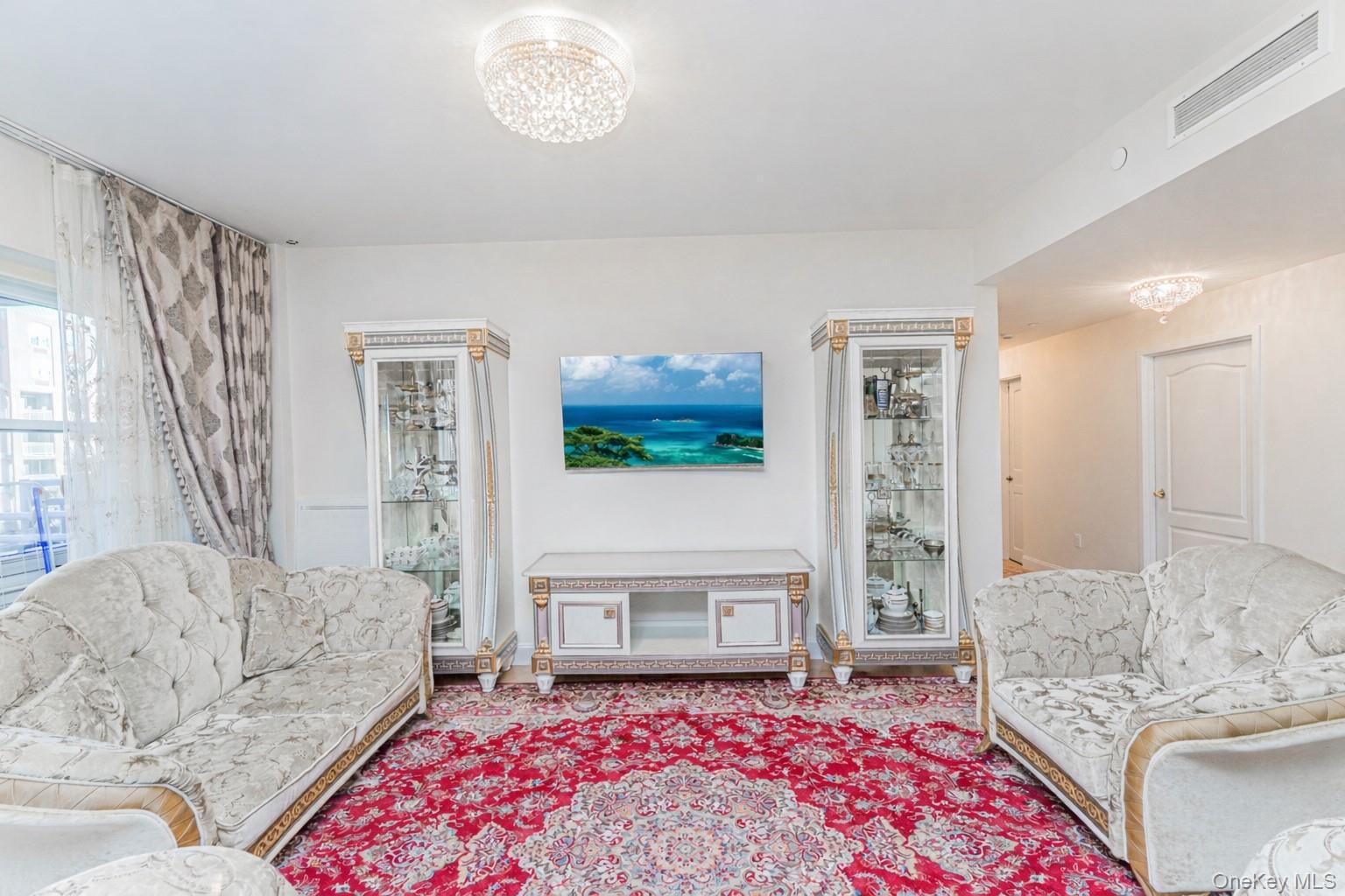 50 Oceana Drive W, Unit 3D photo 6