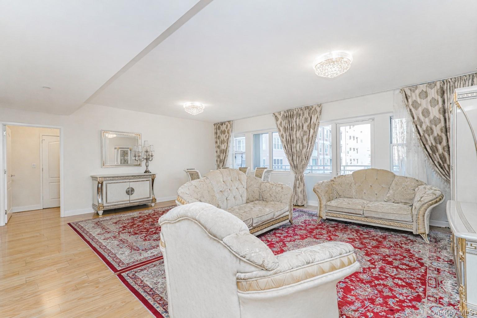 50 Oceana Drive W, Unit 3D photo 5