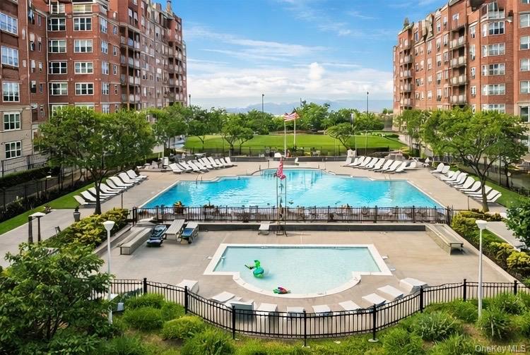 50 Oceana Drive W, Unit 3D photo 29