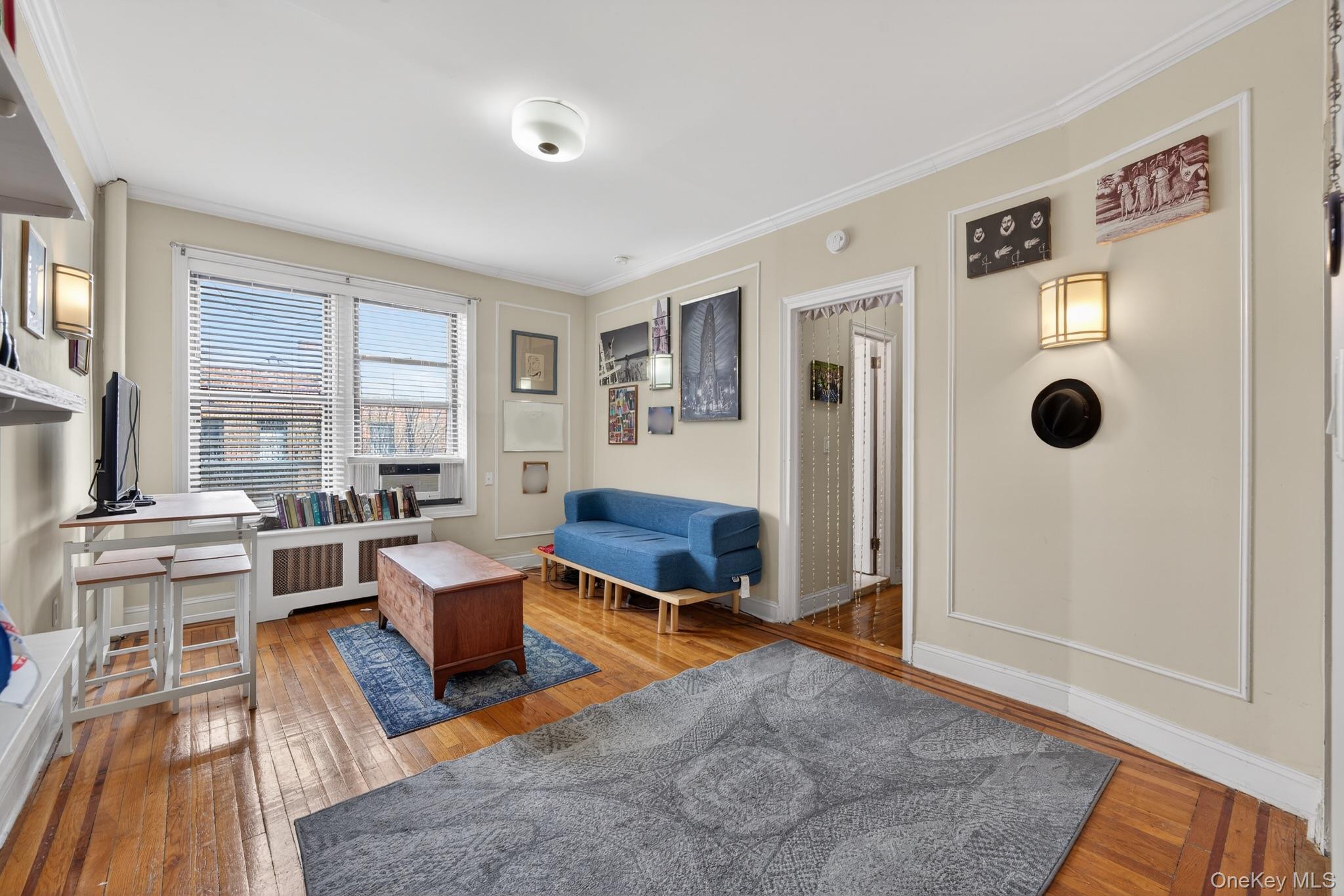 225 Bennett Avenue, Unit 4C