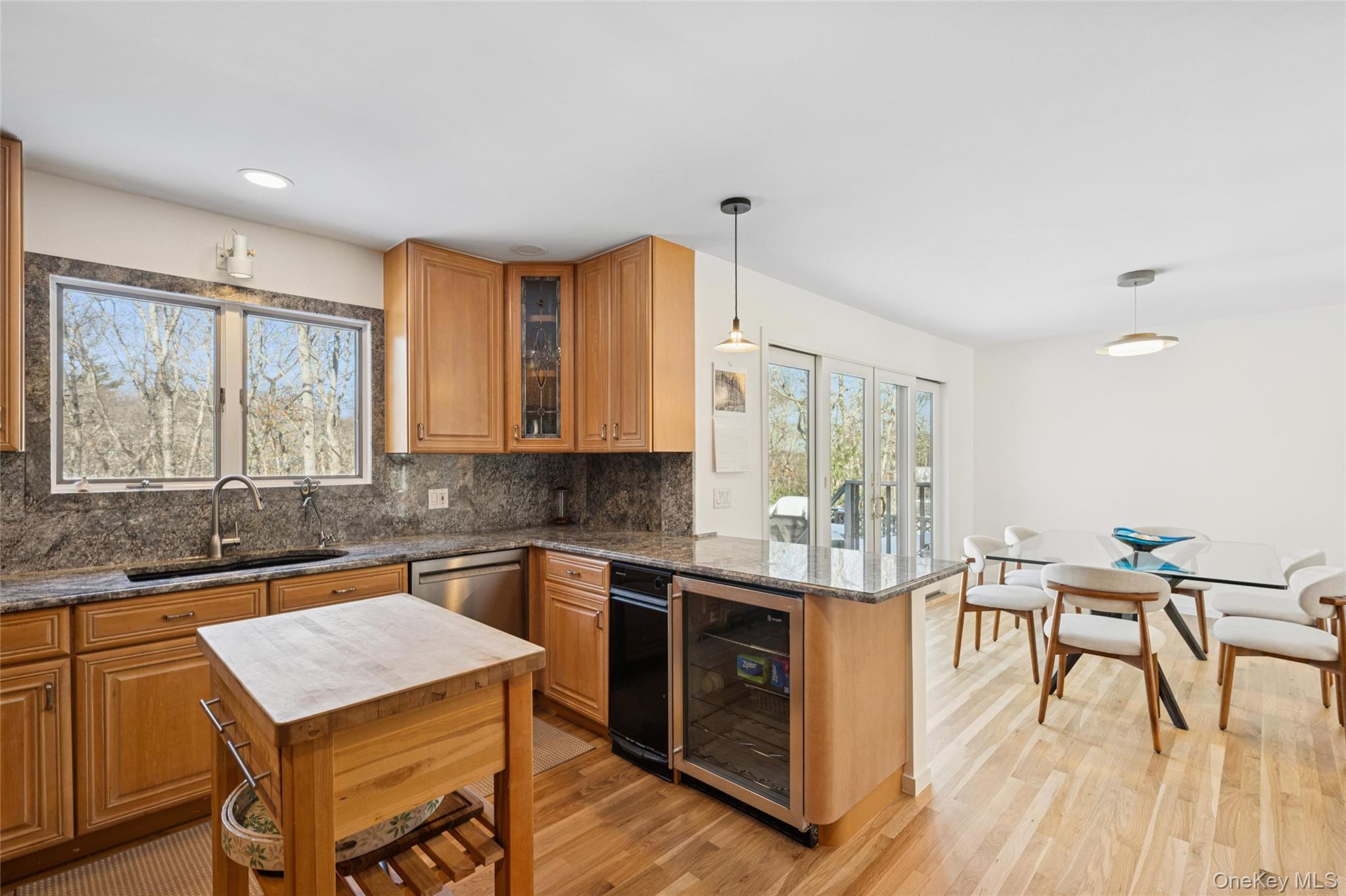 15 Rivers Road – For Rent photo 14