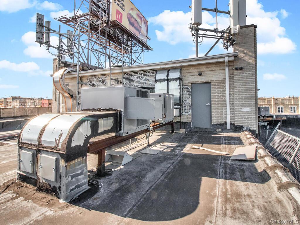205-02 Jamaica Avenue – For Sale photo 16