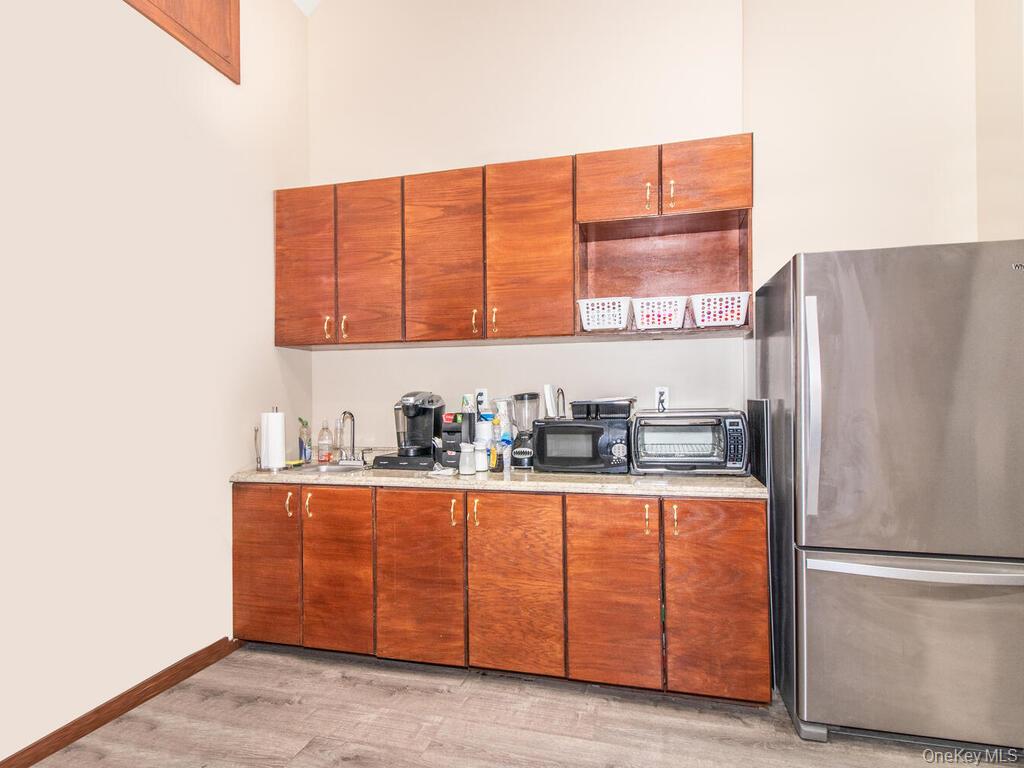 205-02 Jamaica Avenue – For Sale photo 8
