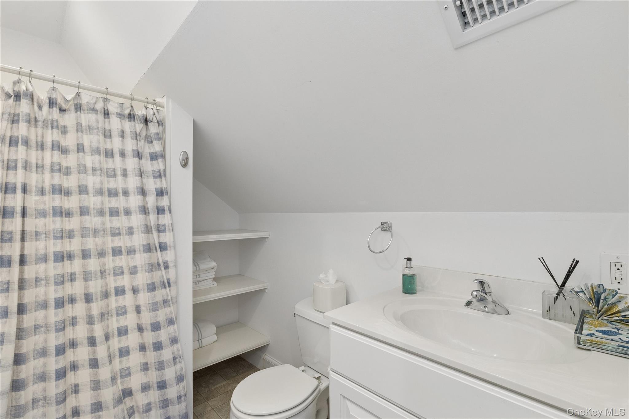 9 Debras Way – For Rent photo 21