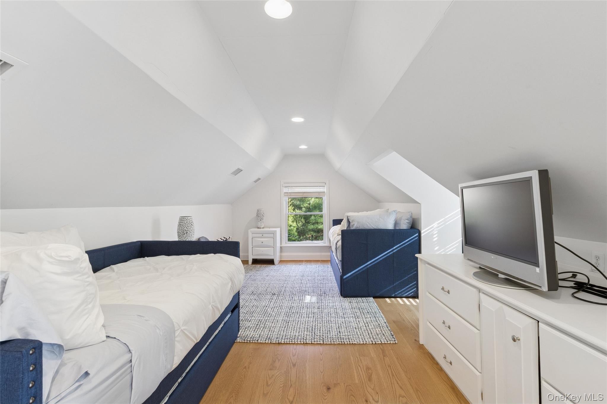 9 Debras Way – For Rent photo 20