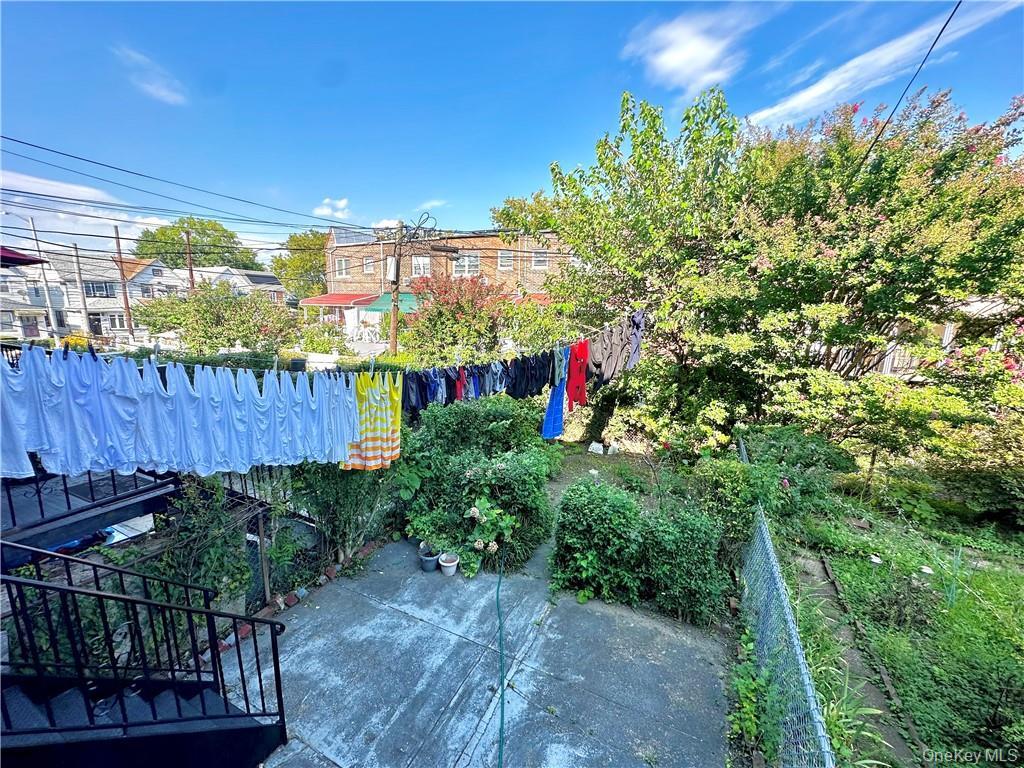 677 E 38th Street – For Sale photo 11