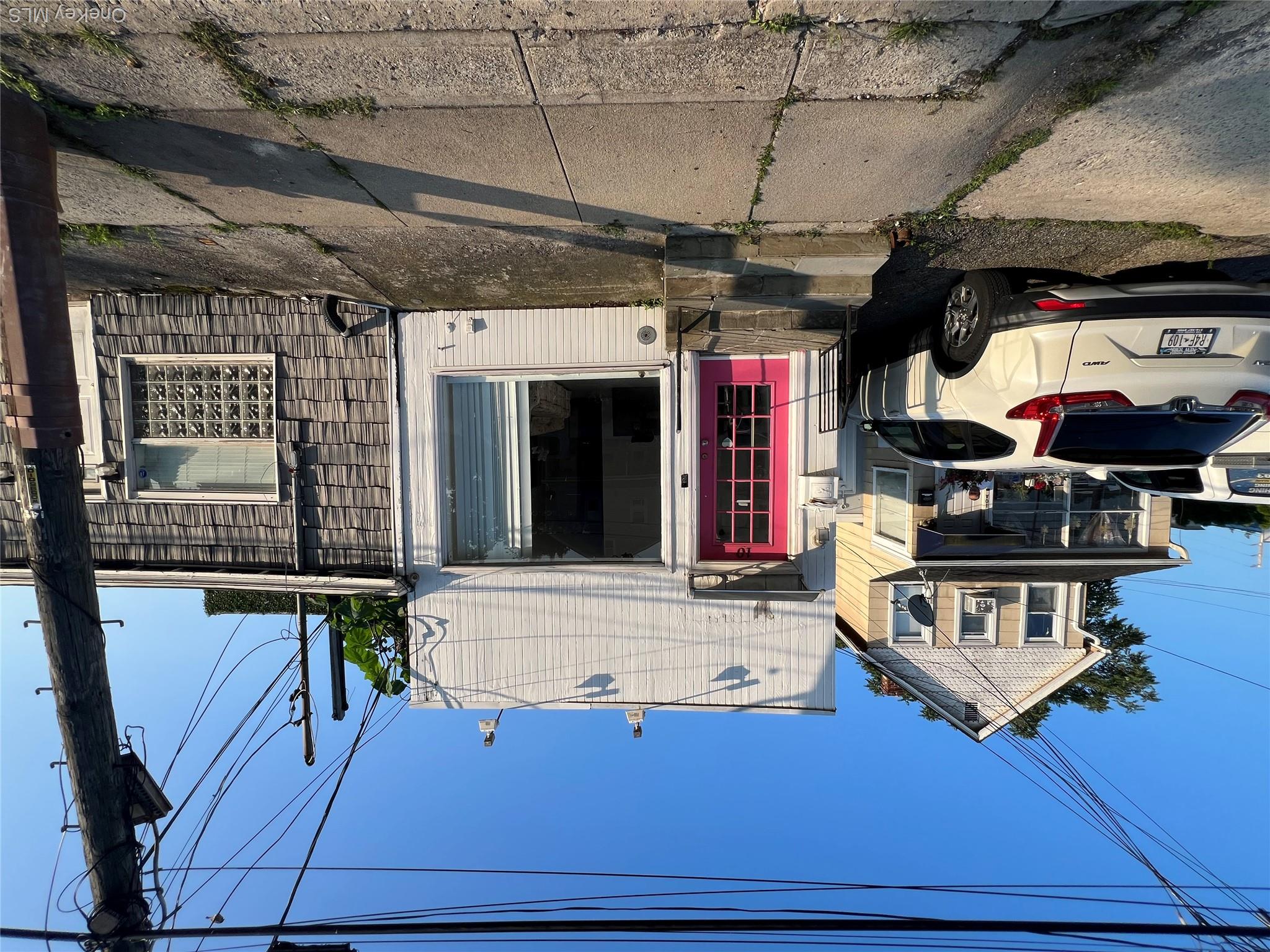 10 Willowdale Avenue – For Rent photo 3