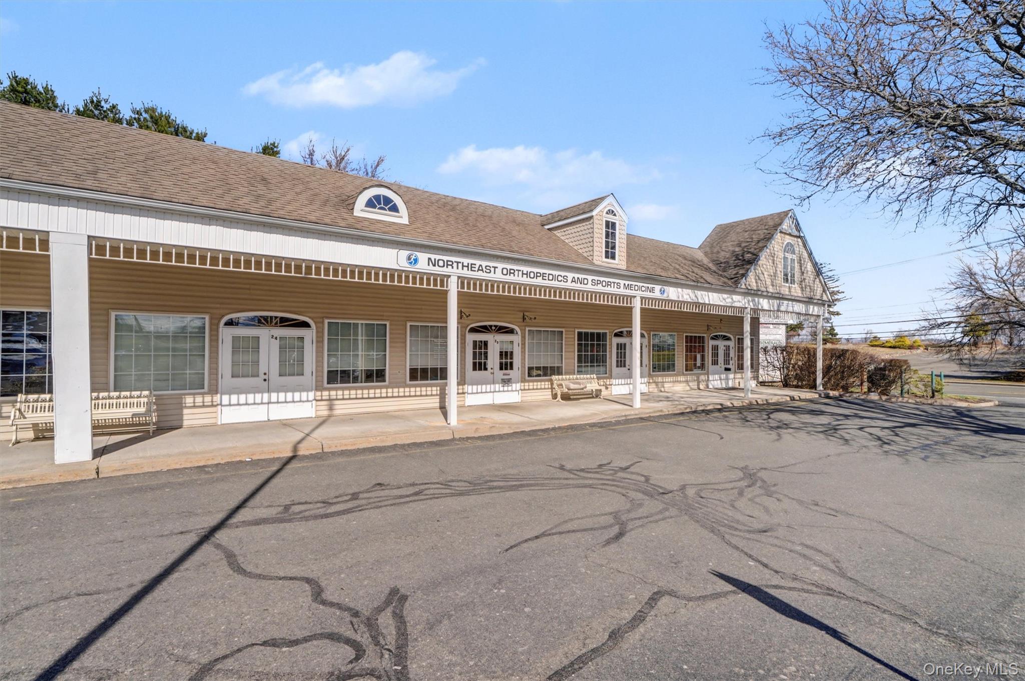 24-26 Liberty Square Mall – For Sale photo 4