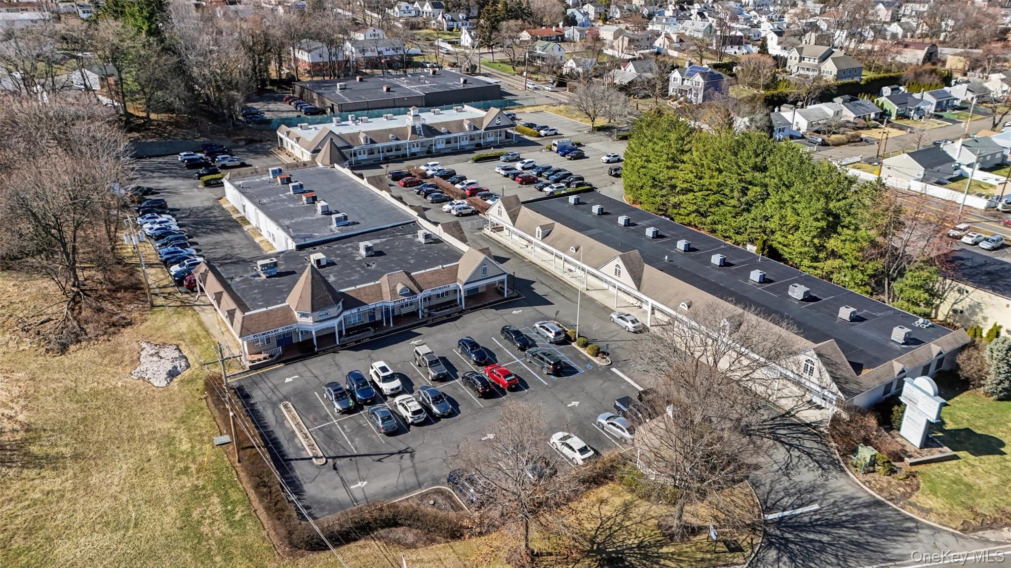24-26 Liberty Square Mall – For Sale photo 9